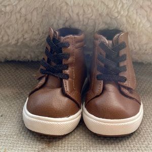 Brown boots